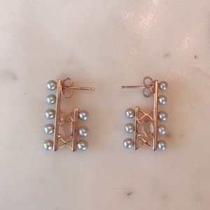 Samantha Wills rose gold pearl earrings